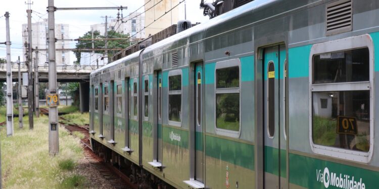 Principal estado aposta em transporte mais barato que trens podendo chegar a 225 km/h em corredores exclusivos neste país