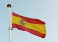 Espanha se une aos EUA e Canadá na proibição de pessoas que adiarem este procedimento obrigatório