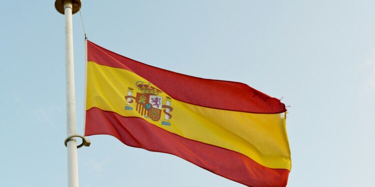 Espanha se une aos EUA e Canadá na proibição de pessoas que adiarem este procedimento obrigatório