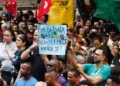 Fim da escala 6×1 vai acabar com a jornada de trabalho aos sábados e domingos?