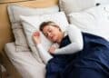 8 dicas para evitar o ronco e ter uma boa noite de sono