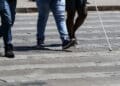 Pessoas que agradecem a um motorista ao atravessar a rua possuem duas qualidades em comum, segundo psicólogos