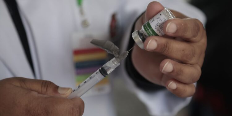 Supergripe europeia tem novos casos registrados em vizinho do Brasil