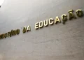 Governo vai ajudar brasileiros a aprenderem novos idiomas sem cobrar nenhum centavo