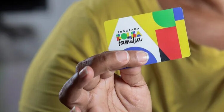 Quem recebe Bolsa Família precisa estar atento a nova exigência em 2026