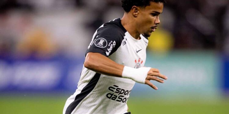 Corinthians precisa pagar R$ 37,6 milhões para Kaio César ficar em definitivo no clube