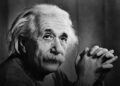 Albert Einstein deixou reflexão sobre sucesso: “Não tente se tornar um homem de sucesso, tente se tornar um homem de valor”