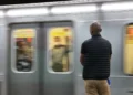Quem tem mais de 65 anos de idade tem direito à gratuidade no metrô?